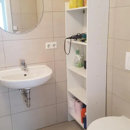 Elegant Spacious Room, Steps From Luxembourg Train Station Guest house *